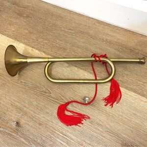 Vintage Brass Bugle Horn with Tassel – Military Style Signal Trumpet